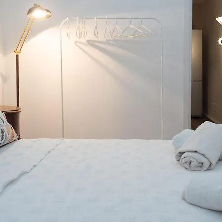Appartement Volturno House - Walking Distance From Tower Pise