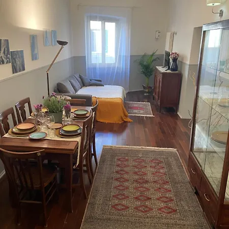 Volturno House - Walking Distance From Tower Appartement