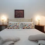 Apartment Volturno House - Walking Distance From Tower Pisa