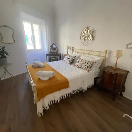 Volturno House - Walking Distance From Tower شقة *