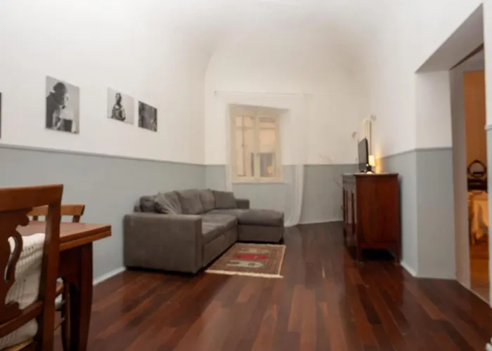 Volturno House - Walking Distance From Tower *