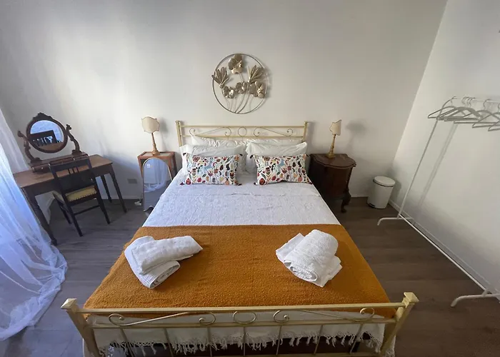 Volturno House - Walking Distance From Tower *