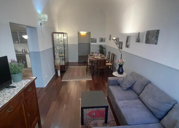 Volturno House - Walking Distance From Tower Pisa