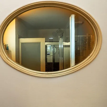 Volturno House - Walking Distance From Tower *